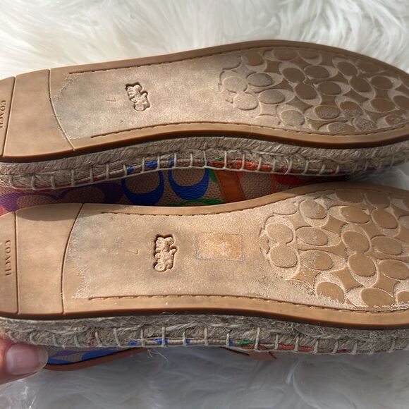 Coach Women Rainbow Espadrille Flats size 7 excellent condition . - Picture 4 of 4